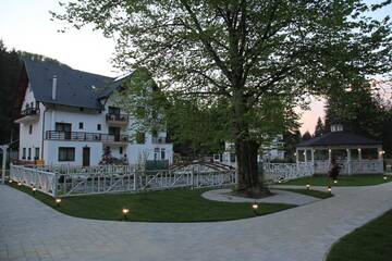 Фото номера Одноместный номер Отель Hotel Pastravaria Popas г. Стацьюня-Климатерикэ-Сымбэта 25