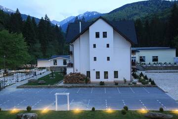 Фото номера Одноместный номер Отель Hotel Pastravaria Popas г. Стацьюня-Климатерикэ-Сымбэта 14